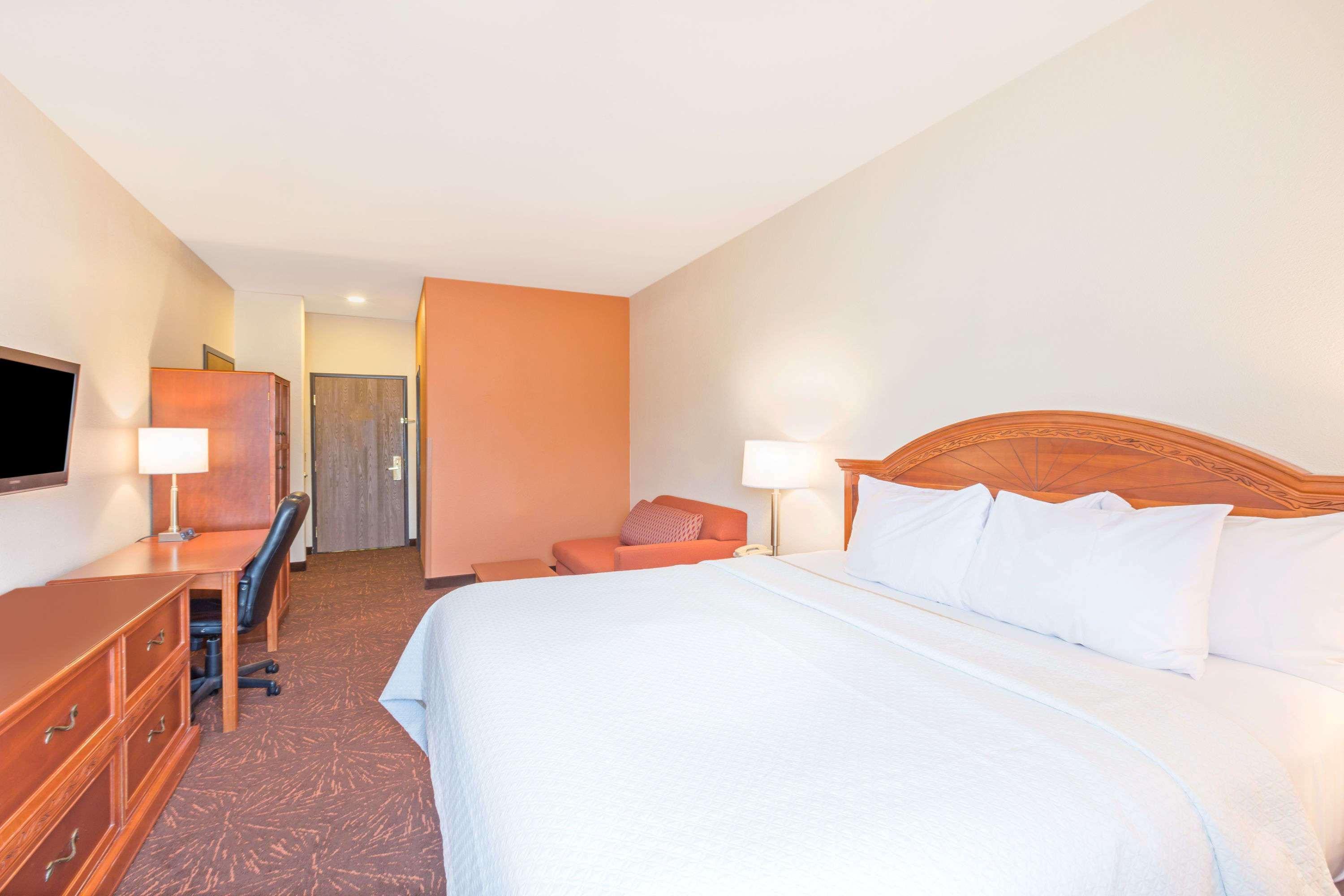 Days Inn & Suites By Wyndham Tucson/Marana Exteriör bild