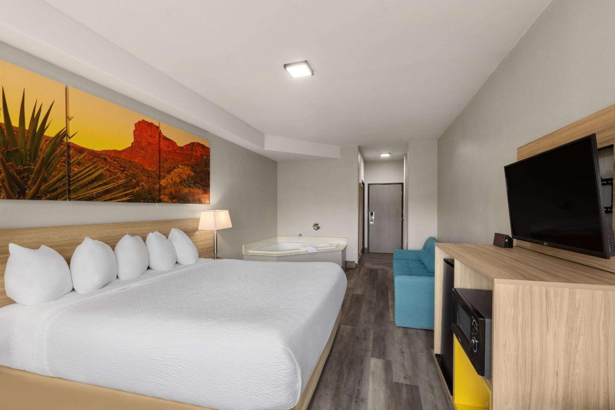Days Inn & Suites By Wyndham Tucson/Marana Exteriör bild