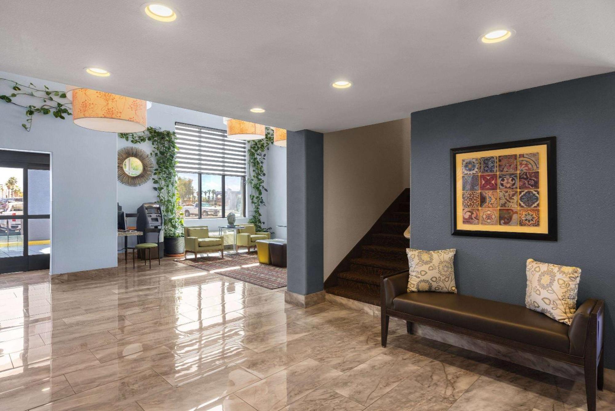 Days Inn & Suites By Wyndham Tucson/Marana Exteriör bild