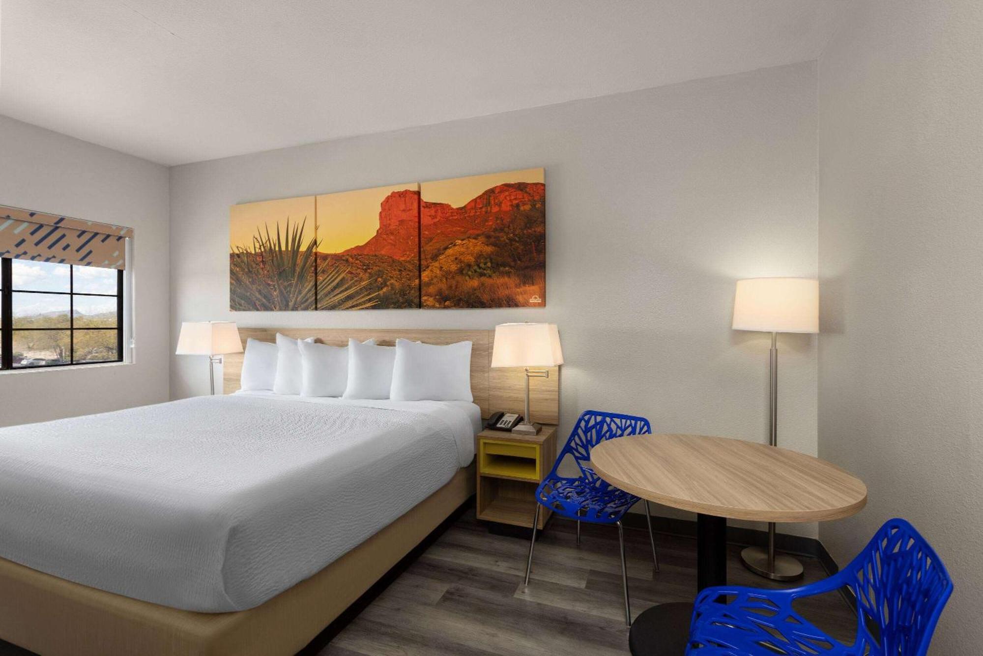 Days Inn & Suites By Wyndham Tucson/Marana Exteriör bild