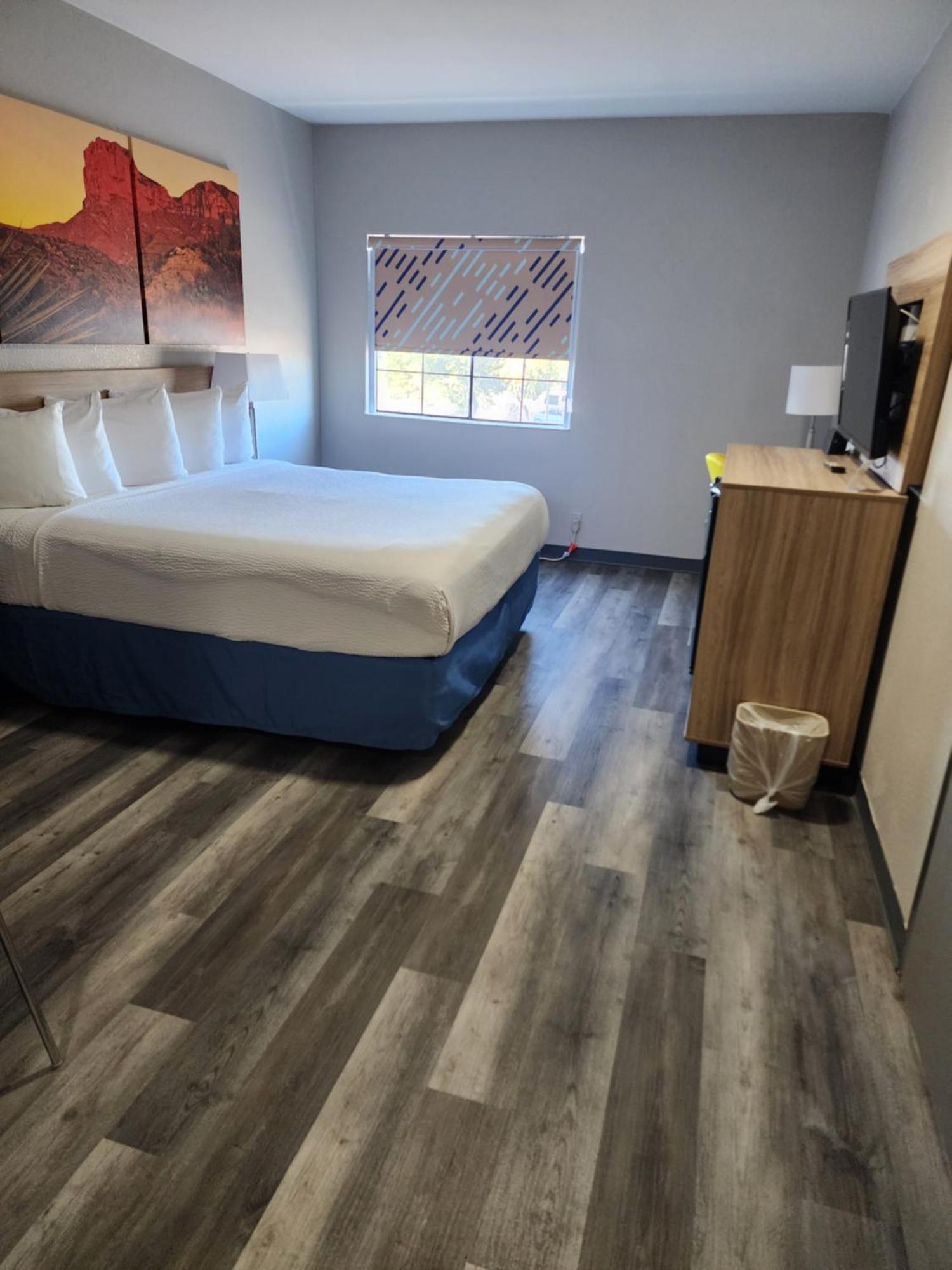 Days Inn & Suites By Wyndham Tucson/Marana Rum bild